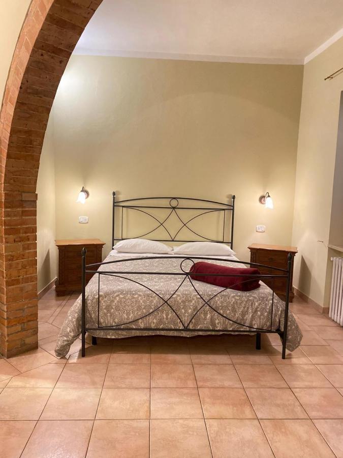 Affittacamere La Torre Di Montalcino Exterior foto